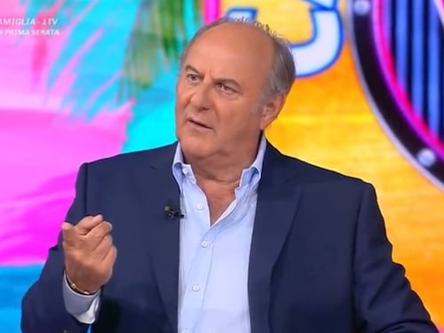 "In Rai non lo fanno mai". La frecciata di Gerry Scotti durante Caduta Libera