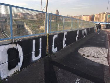 Milano, la scritta "Duce a Noi" al posto di "Bella ciao" 1