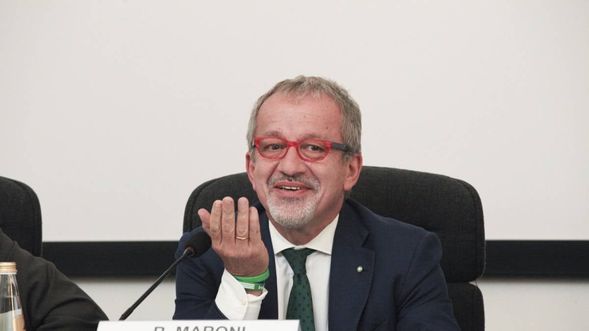 Il ritorno di Roberto Maroni: guiderà la lotta al caporalato