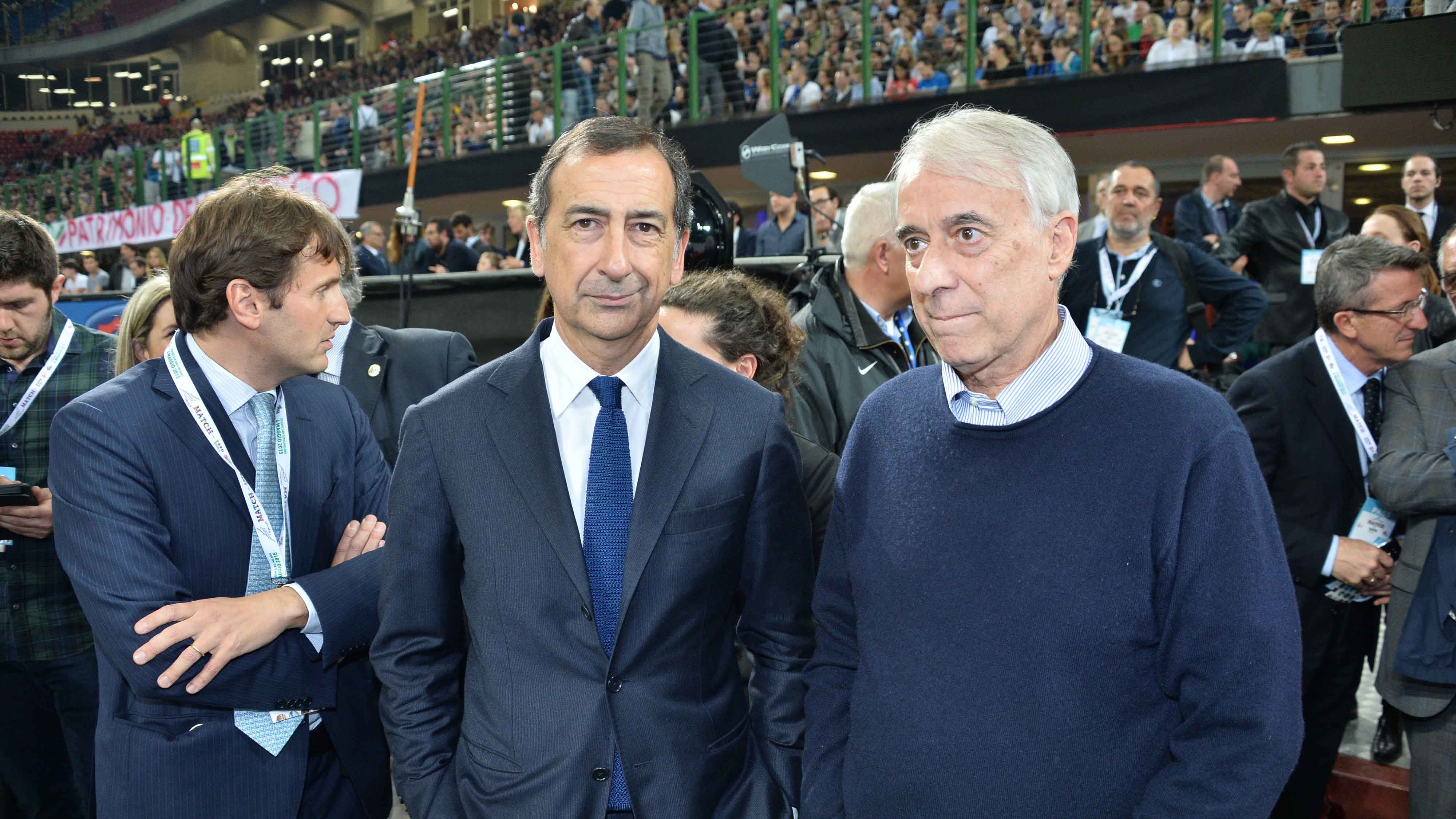 Il sindaco che non dice mai no agli ultrà-chic