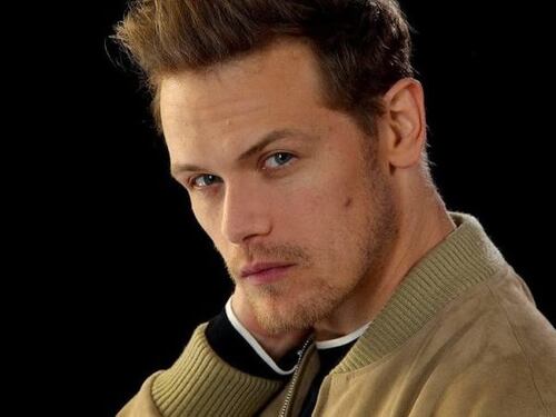 "Sono stato vittima di stalking e bullismo". Sam Heughan, star di Outlander, si rivela sui social