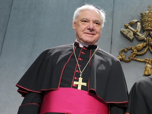 "Il Papa non è una star No al giubileo Lgbtq+"