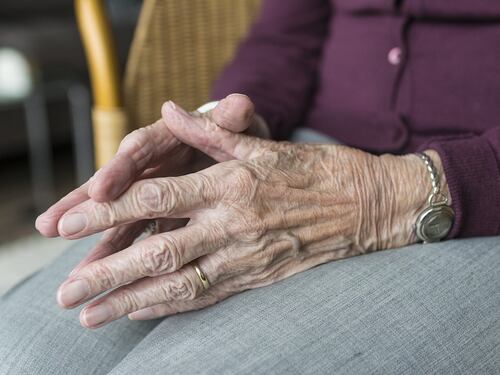 Parkinson, la malattia ha origine nell’intestino: lo studio