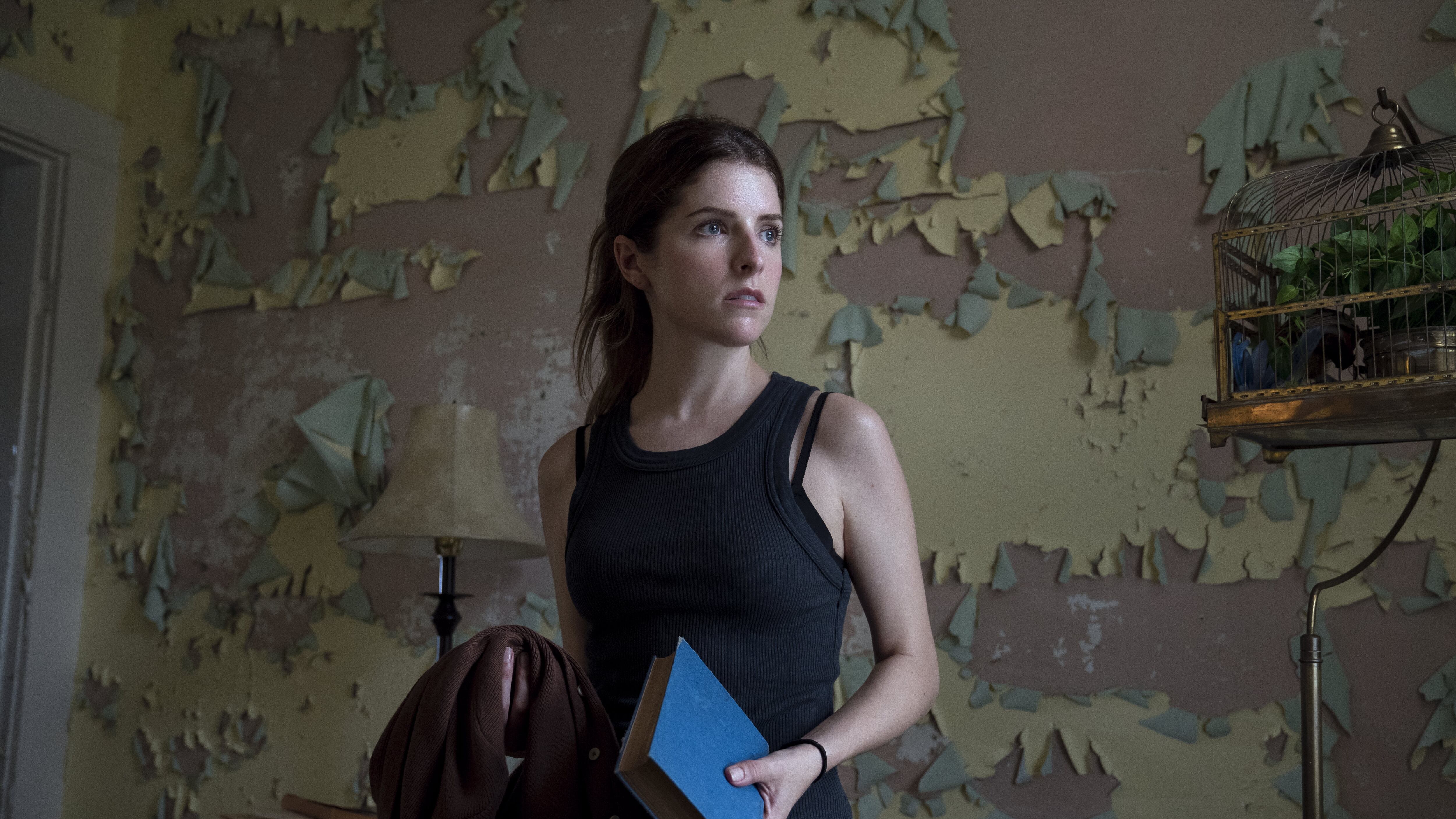 L'intervista ad Anna Kendrick: "Porto al cinema una relazione tossica"