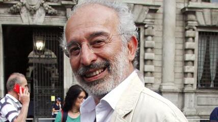 Gad Lerner attacca Giorgia Meloni. Ma confonde conservatori e nazionalisti