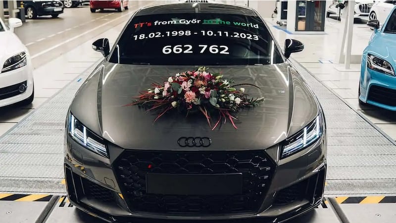 Auto TT, guarda le foto di tutte le generazioni 1