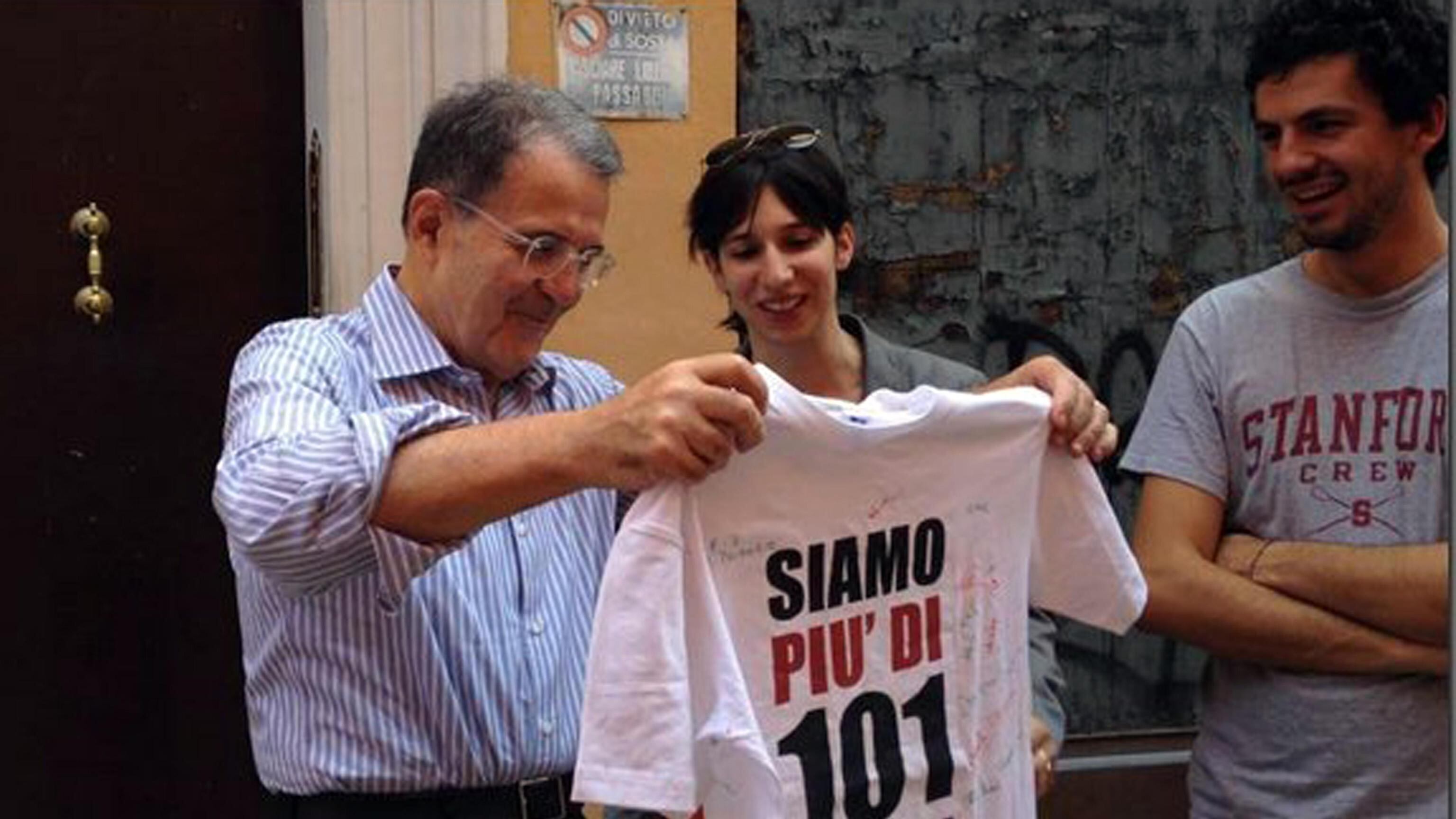 "E adesso...". Prodi corre subito a consigliare la Schlein