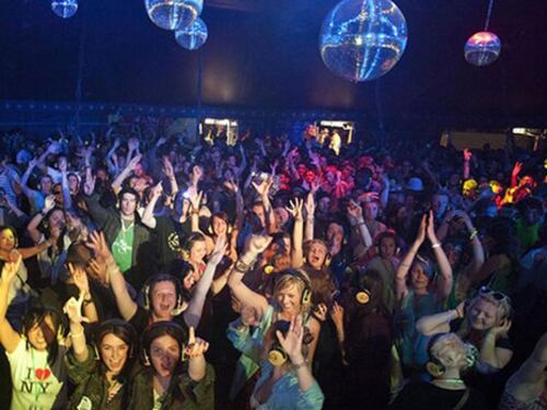 Il divieto in discoteca: "Se sei straniero non entri"