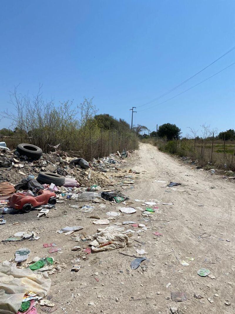 L'inferno di discariche abusive che feriscono la Sicilia 8