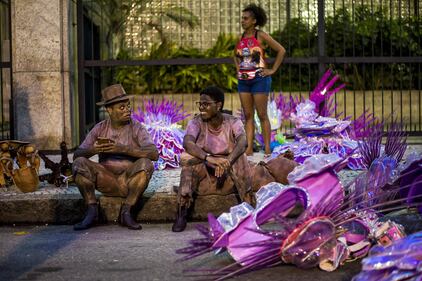 Brasile, iniziano i festeggiami del Carnevale di Rio  1
