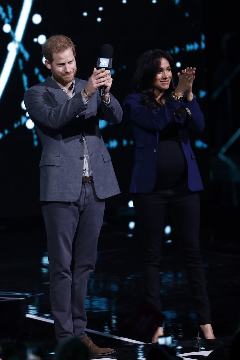 Meghan Markle e il Principe Harry, le foto dell'ovazione 2