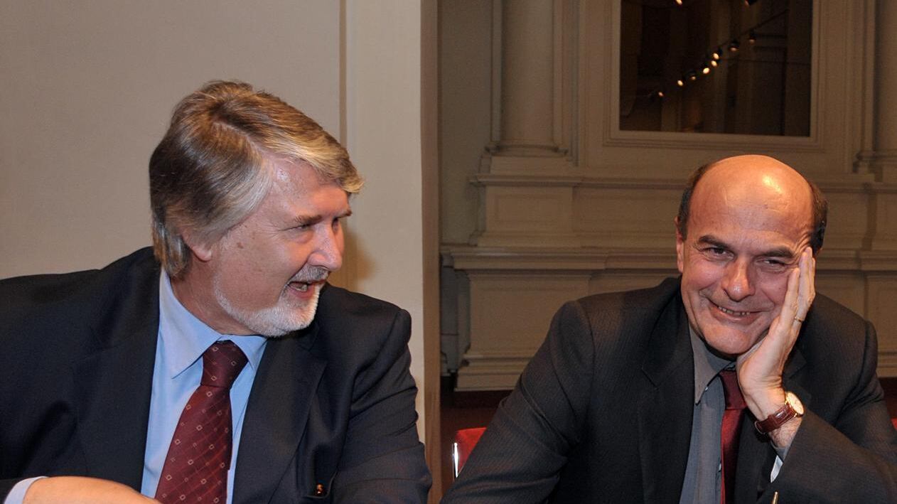 La grande torta delle coop rosse tra scandali e soldi dagli amici