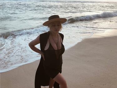 Hayley Hasselhoff: un seno da Baywatch 8