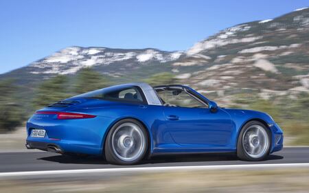 Nuova Porsche 911 Targa: ritorno al passato 8