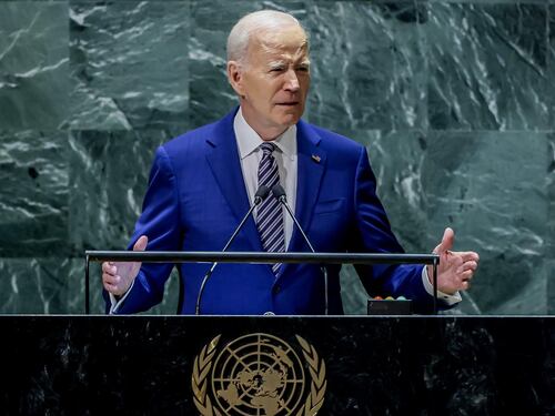 Non solo il figlio Hunter: ora anche i fratelli inguaiano Biden: cosa rischia il presidente