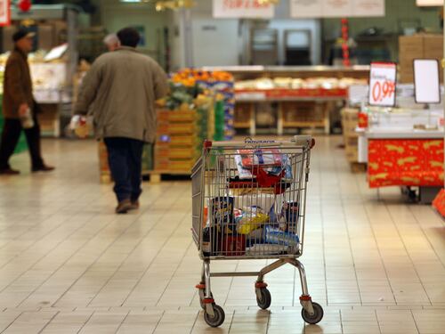 Italiani sempre più poveri: siamo a un passo dalla Grecia
