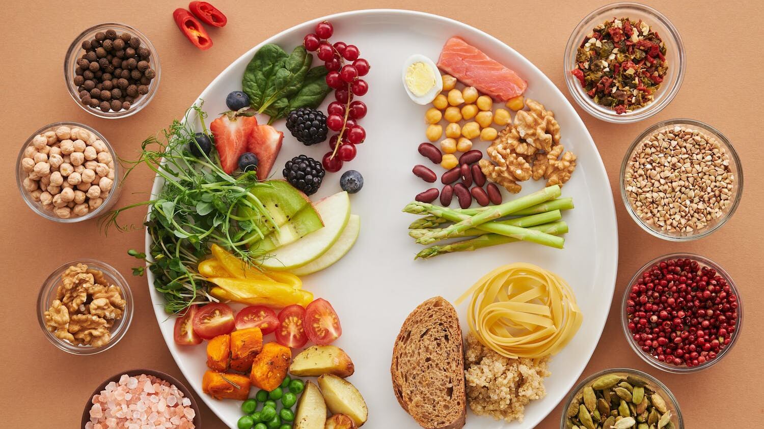 Dieta Mind può ridurre l’invecchiamento del cervello: lo studio