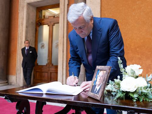 Napolitano, domani i funerali. Arrivano i capi di Stato: ecco chi ci sarà