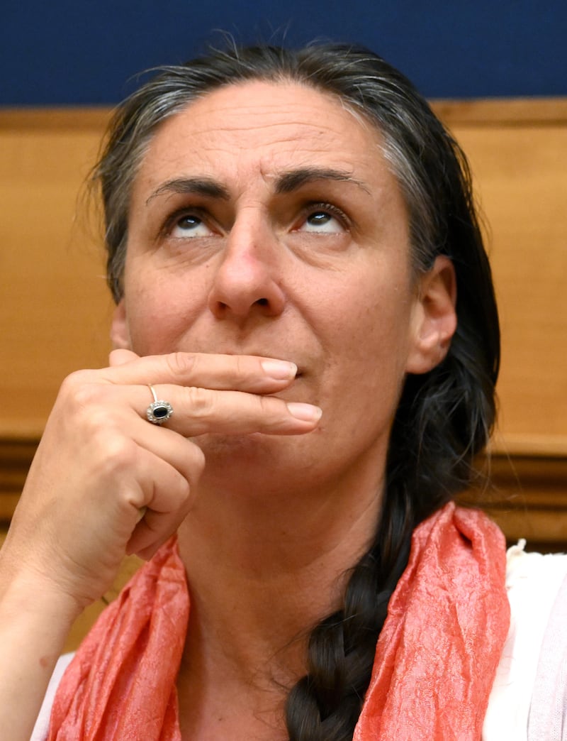 I Trevallion a Montecitorio mostrano la lettera della figlia più grande - FOTO 4