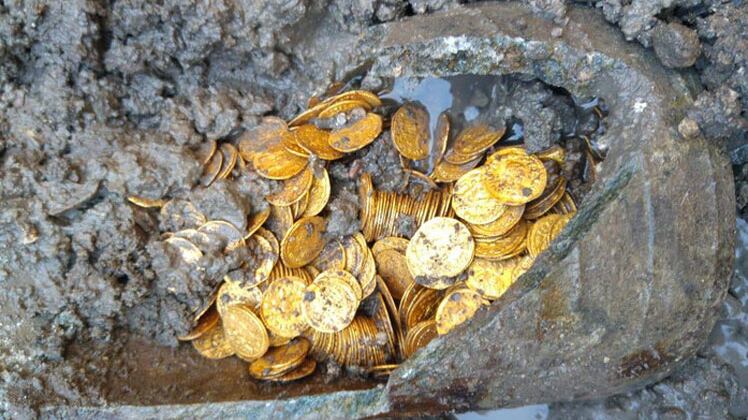 Le monete d'oro trovate a Como e un mistero lungo 1500 anni