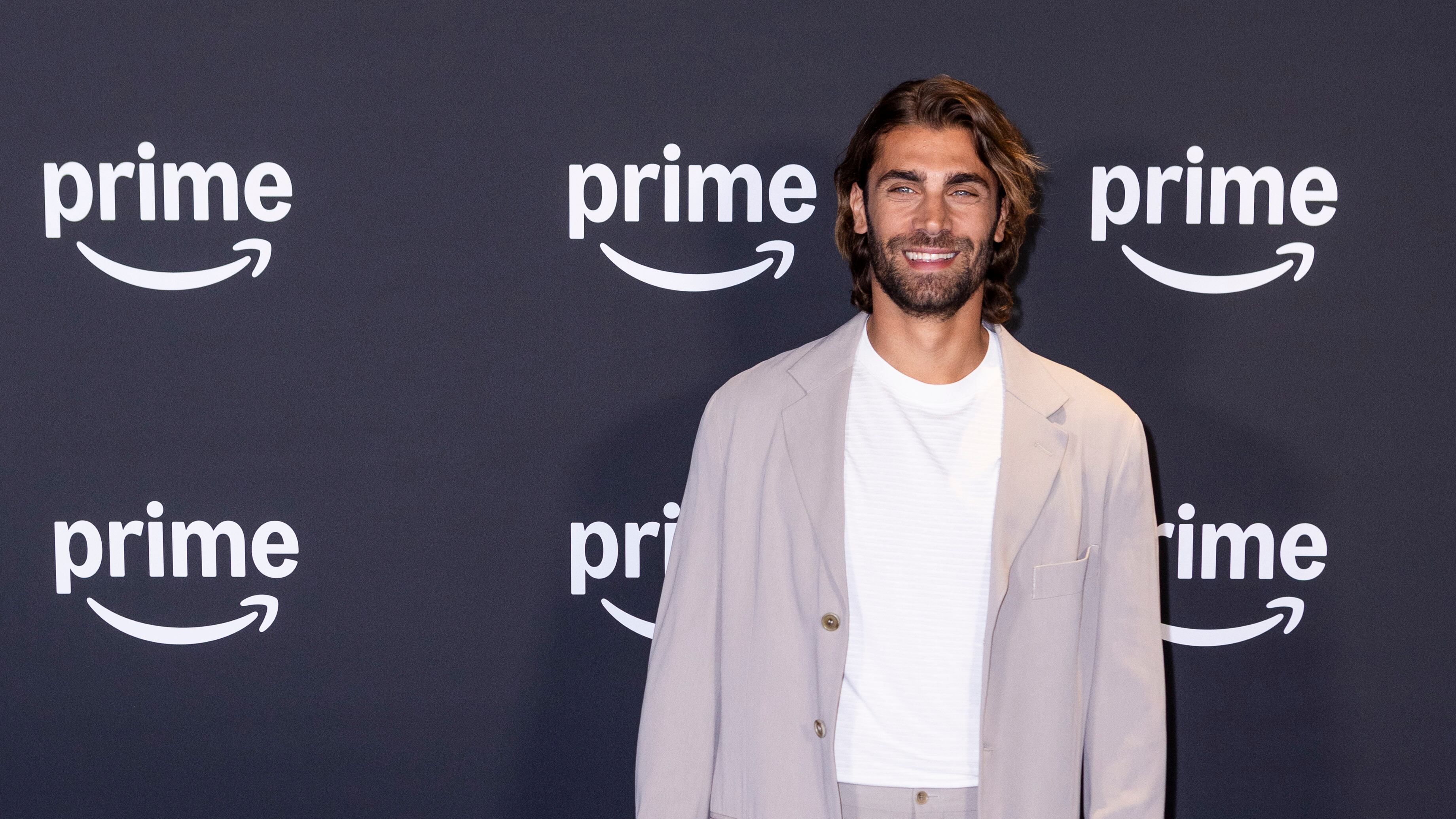 Da Don Matteo al successo in Spagna fino ai lavori con Prime Video: chi è Mario Ermito