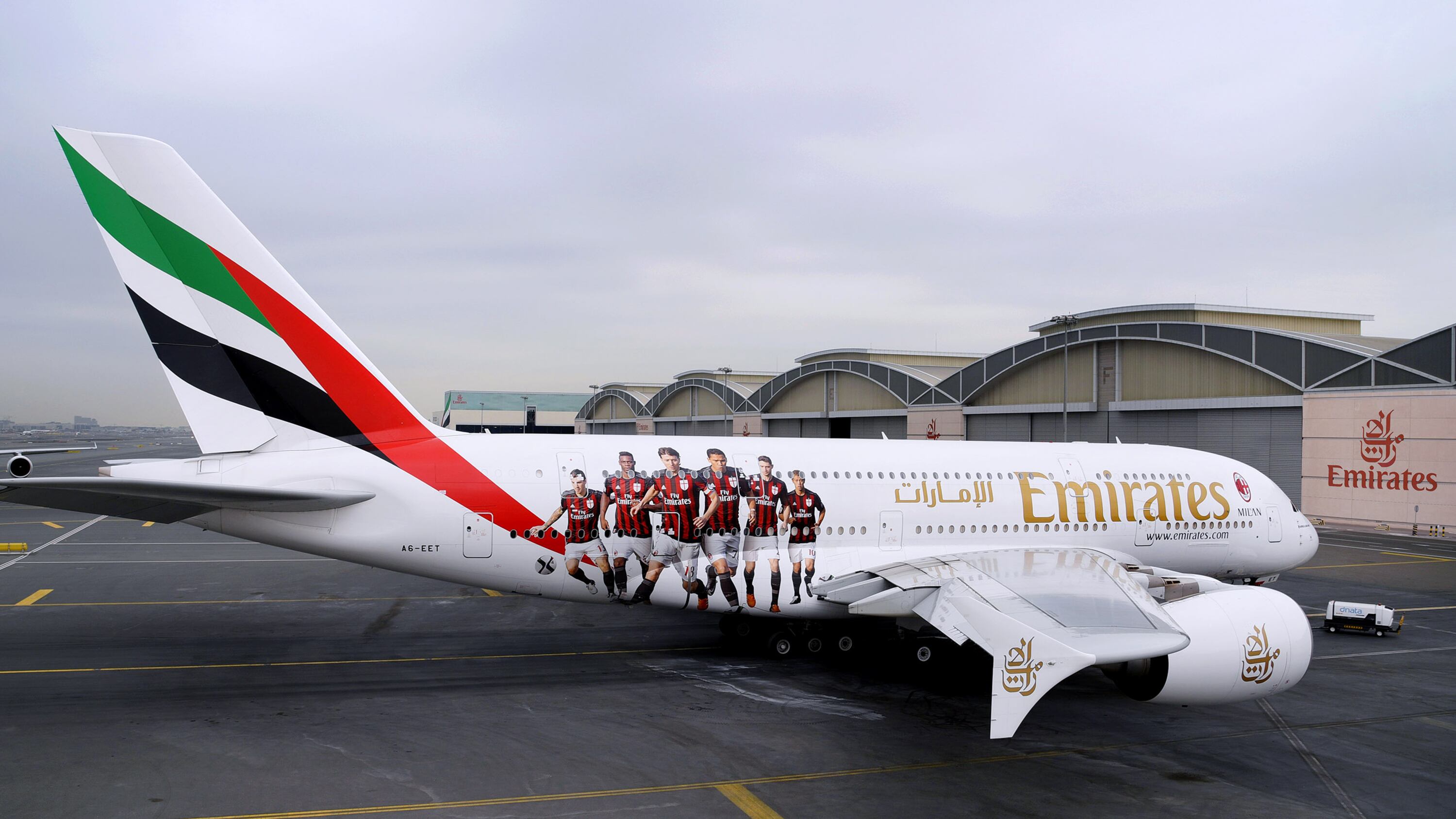 Il Milan vola nei cieli del mondo sulle ali di Emirates