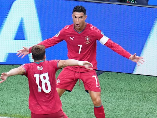 Cristiano Ronaldo è epocale: fa gol in sei diverse edizioni dei Mondiali, mai nessuno come lui