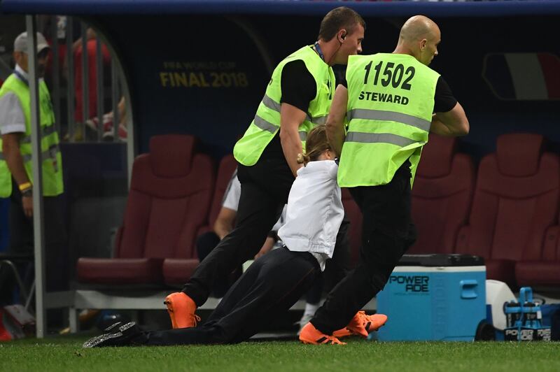 Invasione di campo durante la finale dei Mondiali 5