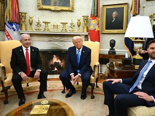 Hegseth a sorpresa da Bibi. Ma Vance non si schiera