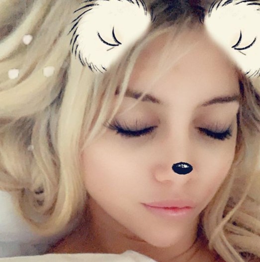 Wanda Nara bollente sui social 5