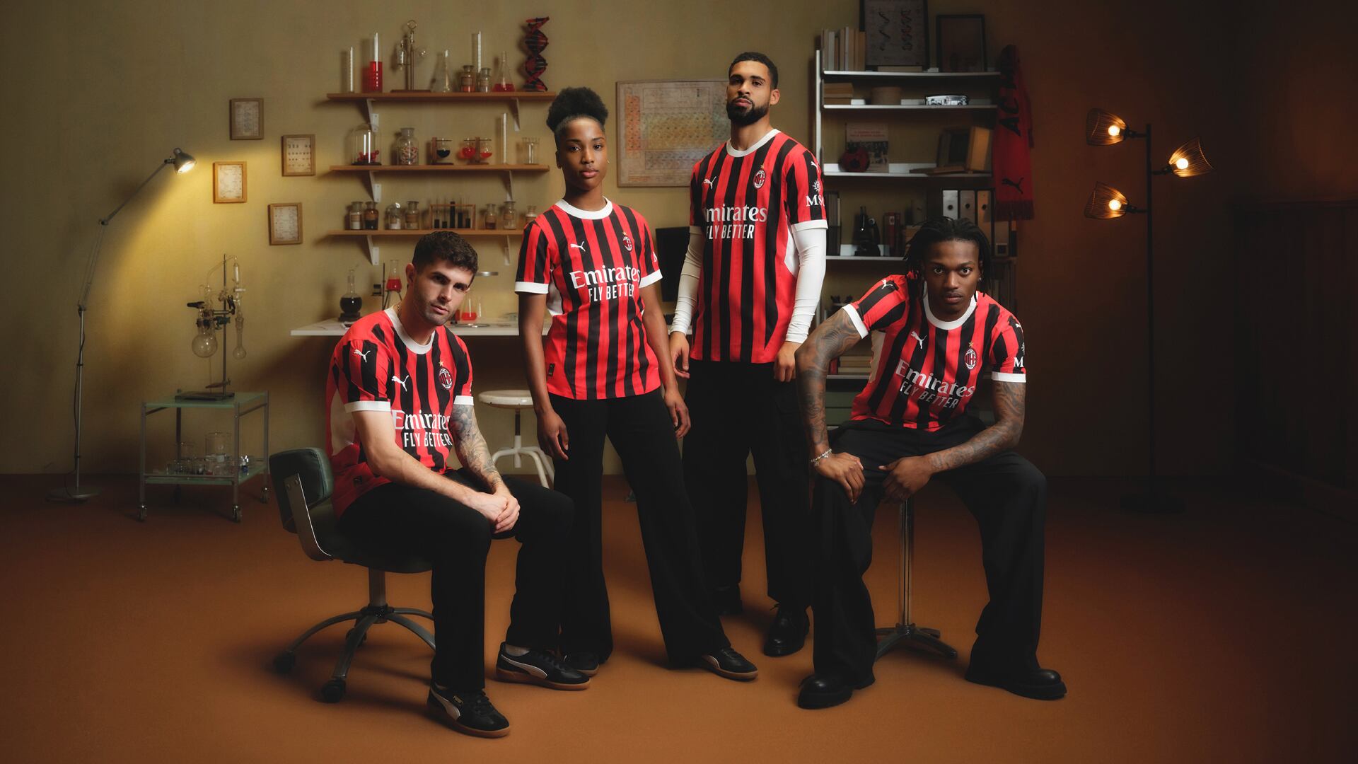 Milan, la nuova maglia torna al passato: i dettagli con l'omaggio ai 125 anni del club