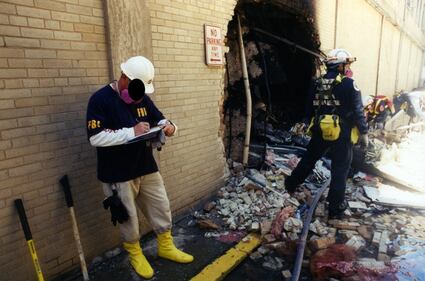 Le foto inedite dell'attacco al Pentagno 19