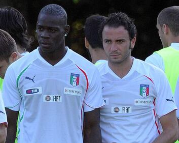 Balotelli nuovo giocatore del Milan 12
