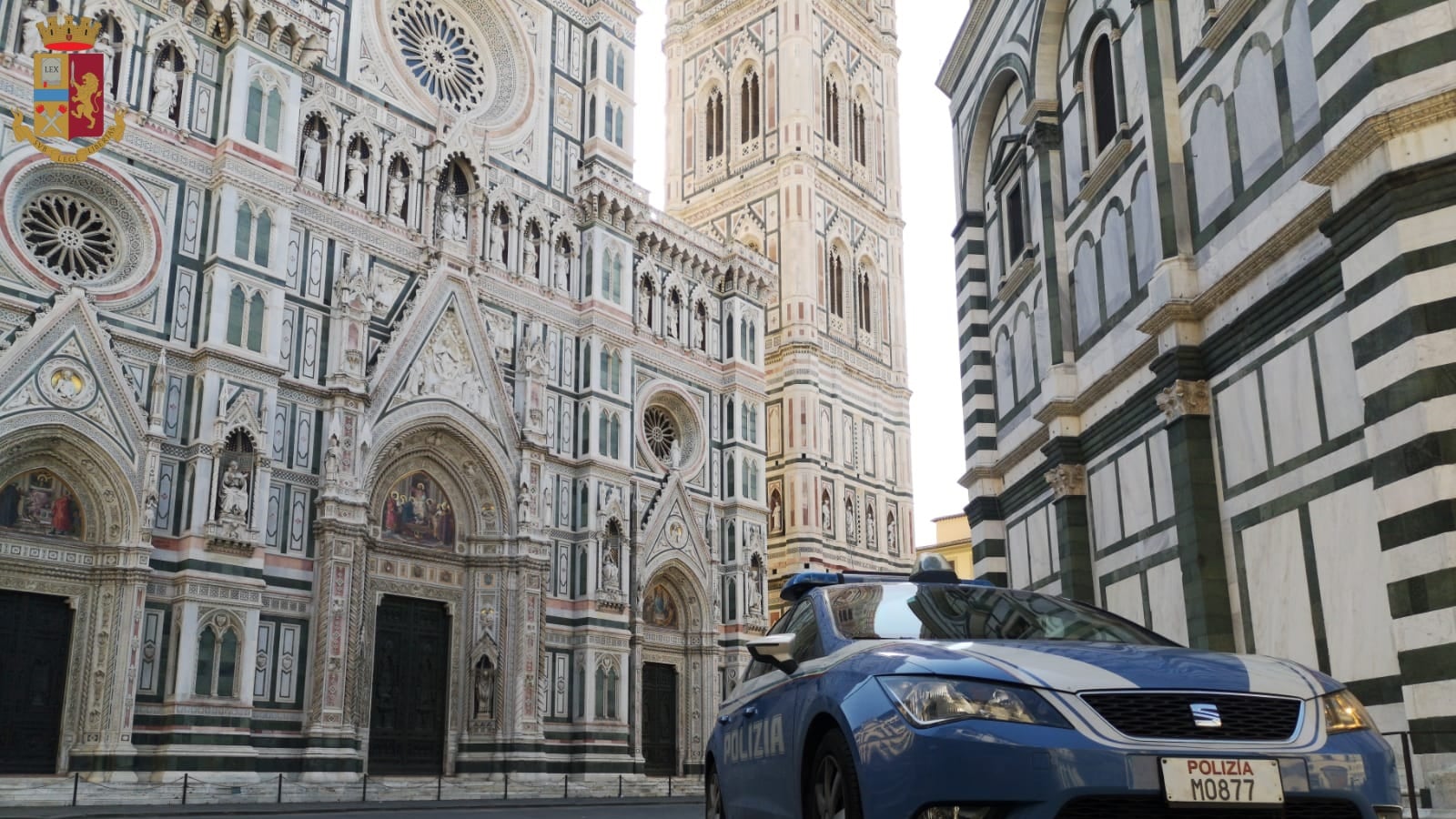 "Avete una sigaretta?". E vengono accoltellati da tre stranieri