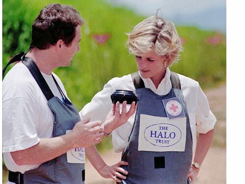 La vita di Lady Diana in un libro per bimbi: anche un capitolo sulla bulimia