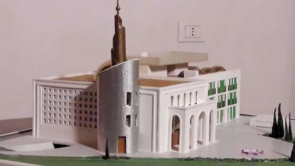 Mega moschea a Sesto Il sindaco: non cambio idea