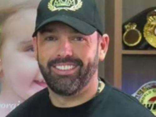 La kickboxing, il narcotraffico e la fuga a Dubai: chi è Daniel Kinahan, il super ricercato dell'Interpol