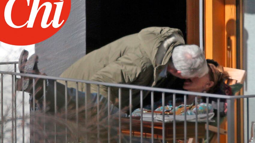 La vedova di Mike Bongiorno pizzicata con un cavaliere misterioso
