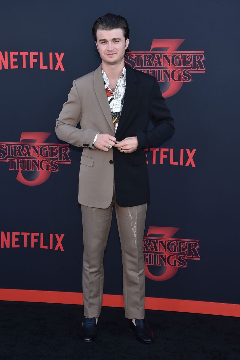 Stranger Things 3, gli attori alla première: foto 2