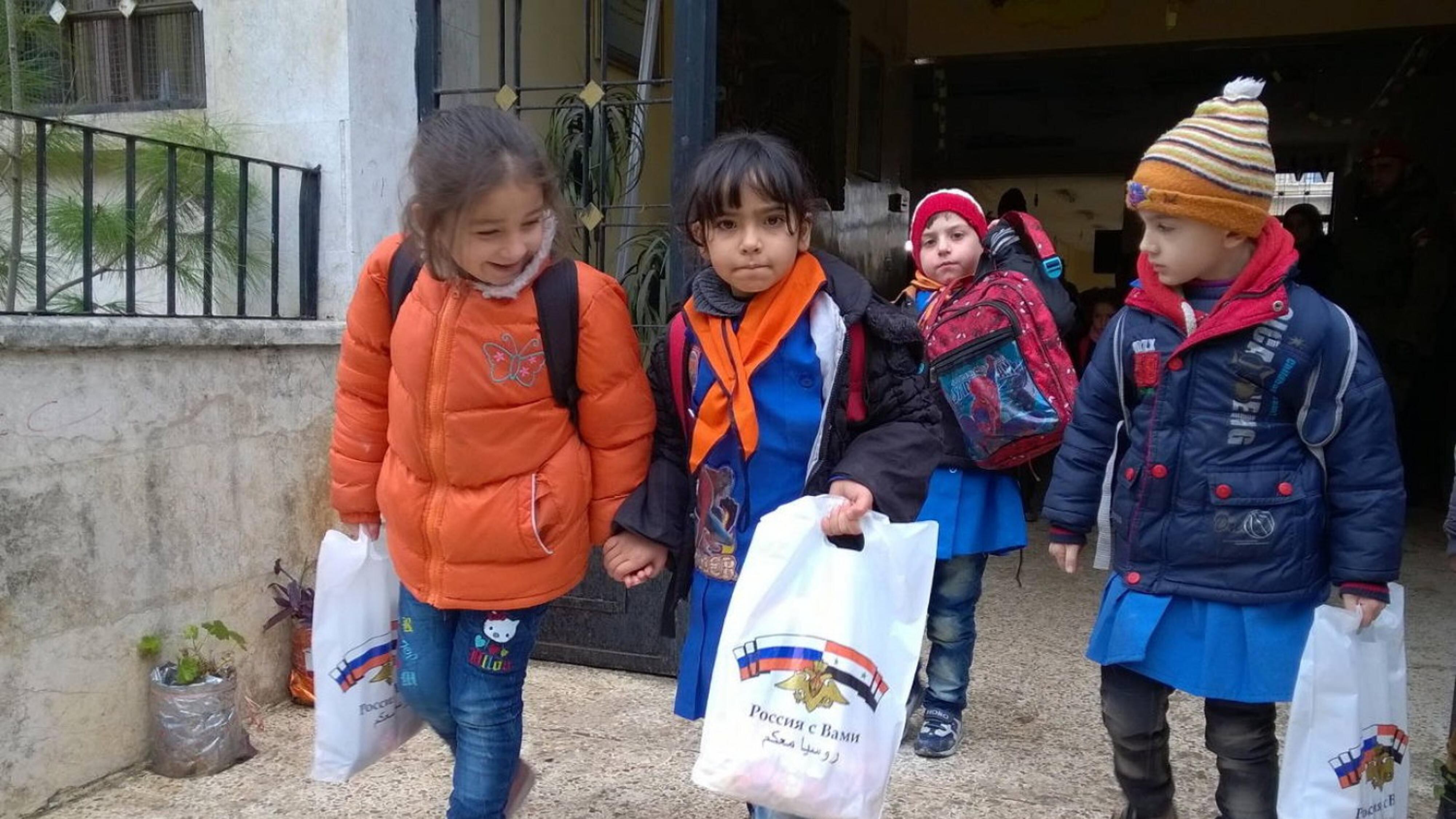 "L'asilo e il latte per i bambini Così salviamo i cristiani di Aleppo"