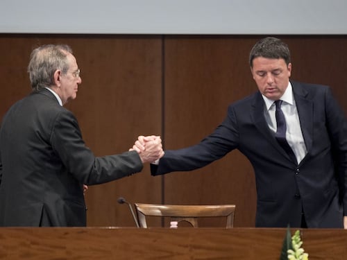 Padoan e Franceschini da Renzi. Ira di FI: "Una scorrettezza costituzionale"