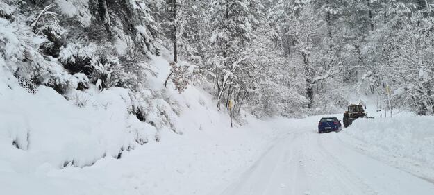 Allarme esondazione a Senigallia, casette Sae sotto la neve: allerta nelle Marche 4
