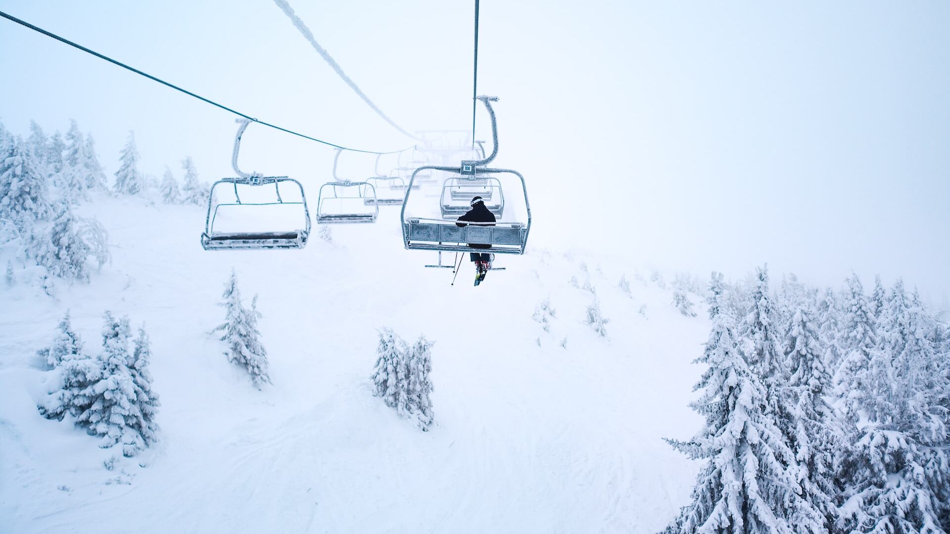 Impianti di risalita e innevamento: il piano per rilanciare il turismo sulla neve