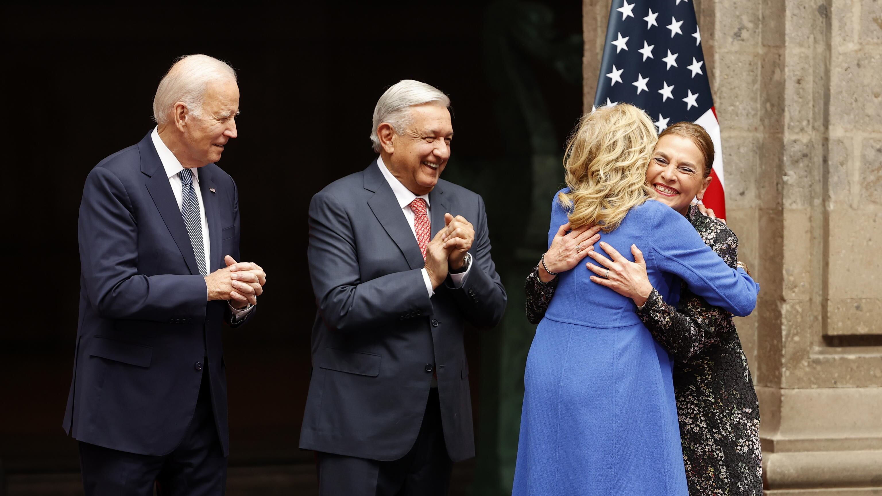 Protezionismo e lotta all'immigrazione illegale: così Biden imita Trump