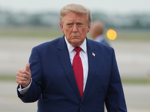 “Gli americani hanno il diritto di avere delle risposte”. Il cardiologo di Cheney lancia l’allarme sulla salute di Trump