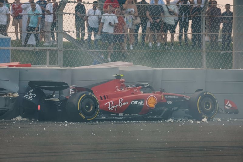 F1 Abu Dhabi FP2 Sainz incidente Fotogramma