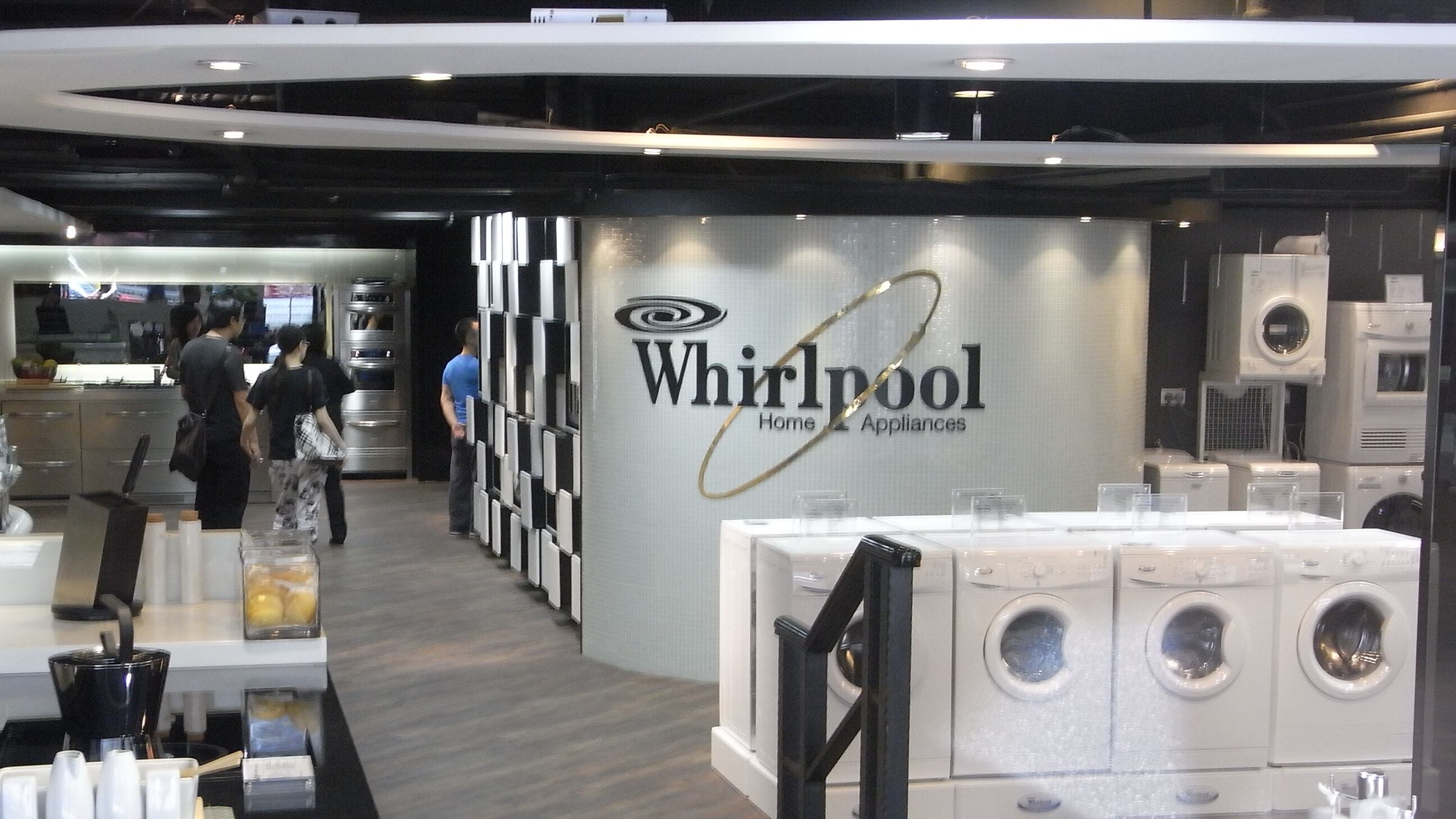 La crisi russa spaventa Indesit: rischio sconto per l'Opa Whirlpool