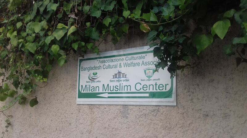 La moschea di via Cavalcanti a Milano 4