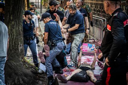 Blitz pro Pal al consolato egiziano di Milano 3