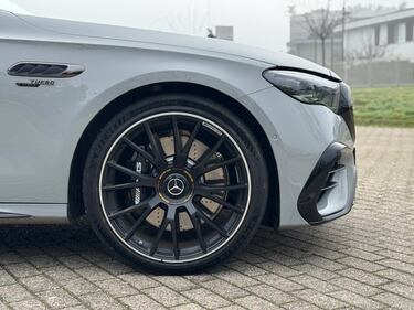 Mercedes Classe E 53 AMG Hybrid: la gallery della super berlina da 612 CV 6
